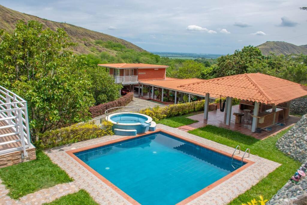 Finca Las Gaviotas - Mulalo, Yumbo Villa Ngoại thất bức ảnh